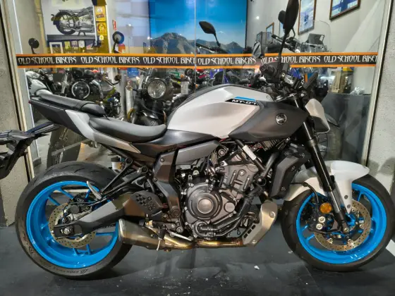 YAMAHA MT-07 CONNECTED ABS 