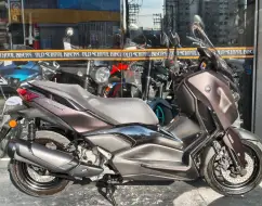 YAMAHA XMAX 300 CONNECTED ABS YAMAHA XMAX 300 CONNECTED ABS