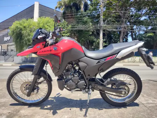 YAMAHA-XTZ 250 LANDER CONNECTED-2025