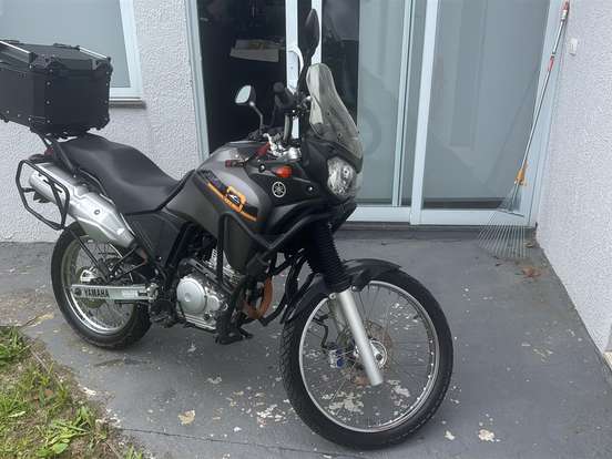 YAMAHA-XTZ 250 TÉNÉRÉ YAMAHA-XTZ 250 TÉNÉRÉ-2015
