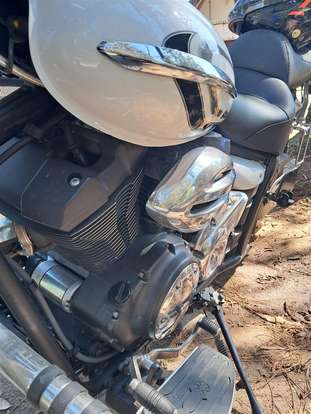 YAMAHA-XVS950A MIDNIGHT STAR-2013