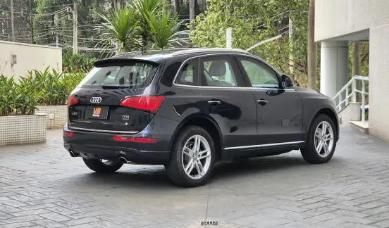 AUDI-Q5-2015