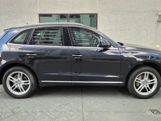 AUDI-Q5-2.0 TFSI AMBIENTE 16V 225CV GASOLINA 4P AUTOMÁTICO AUDI-Q5-2015
