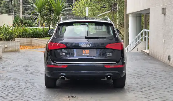 AUDI-Q5-2.0 TFSI AMBIENTE 16V 225CV GASOLINA 4P AUTOMÁTICO AUDI-Q5-2015
