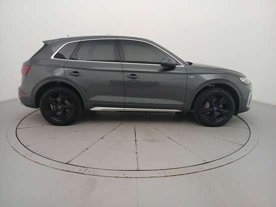 AUDI-Q5-2.0 45 TFSI GASOLINA S-LINE QUATTRO S TRONIC AUDI-Q5-2024