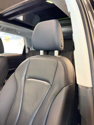 AUDI-Q7-2021