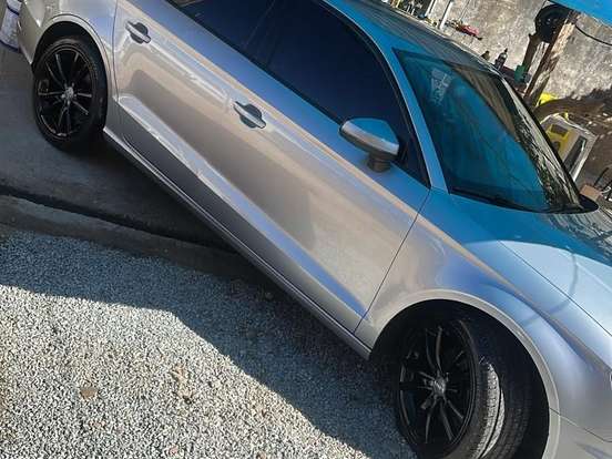 AUDI-A3-1.4 TFSI SEDAN ATTRACTION 16V GASOLINA 4P S-TRONIC AUDI-A3-2015