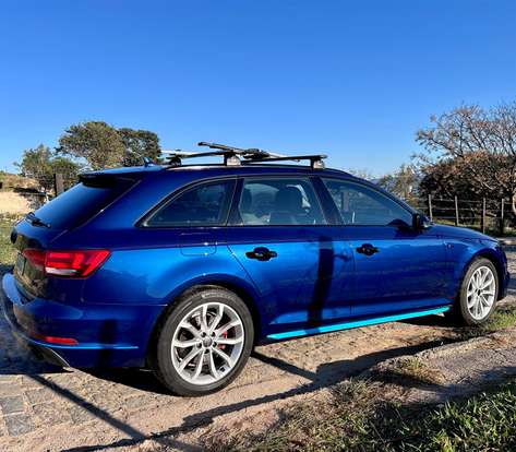AUDI-A4-2016
