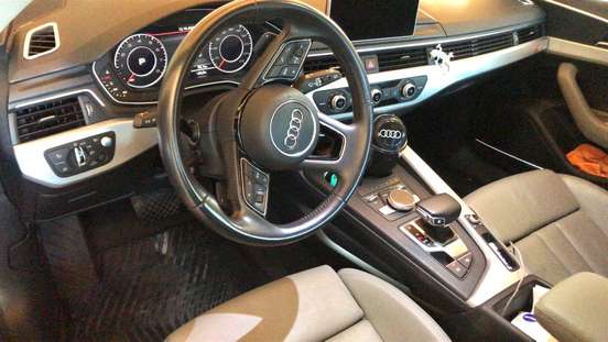 AUDI-A4-2016