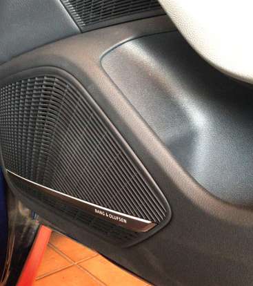 AUDI-A4-2016