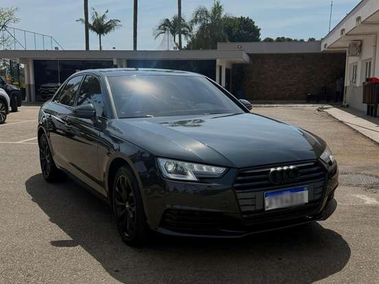 AUDI-A4-2018