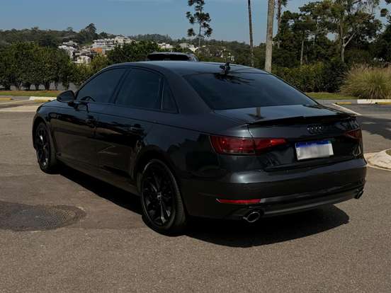 AUDI-A4-2.0 TFSI AMBIENTE GASOLINA 4P S TRONIC AUDI-A4-2018