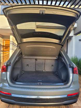 AUDI-Q3-2020
