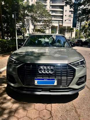 AUDI-Q3-2020