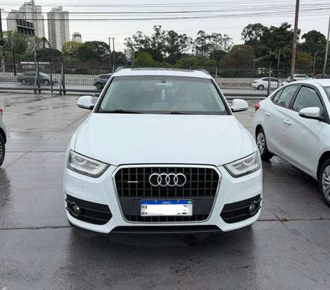 AUDI-Q3-2013