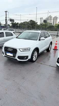 AUDI-Q3-2013