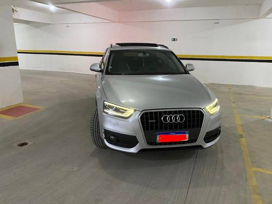 AUDI Q3 2.0 TFSI ATTRACTION QUATTRO 4P GASOLINA S TRONIC