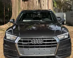 AUDI Q5 2.0 TFSI GASOLINA AMBITION S TRONIC AUDI Q5 2.0 TFSI GASOLINA AMBITION S TRONIC