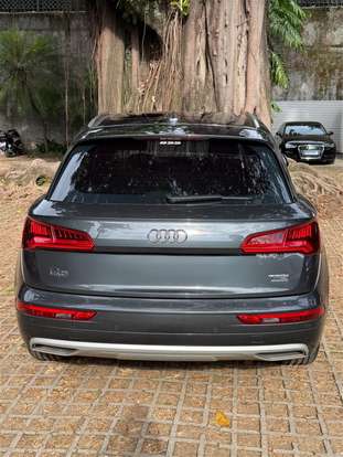 AUDI-Q5-2018