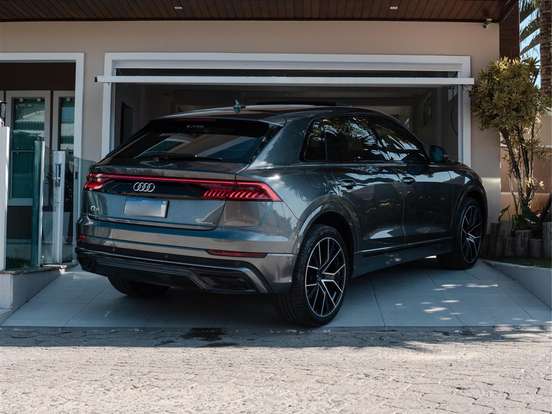 AUDI-Q8-3.0 TFSI GASOLINA PERFORMANCE BLACK QUATTRO TIPTRONIC AUDI-Q8-2022