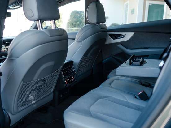 AUDI-Q8-3.0 TFSI GASOLINA PERFORMANCE BLACK QUATTRO TIPTRONIC AUDI-Q8-2022