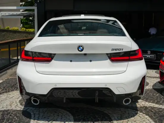 BMW-320i-2.0 16V TURBO FLEX M SPORT AUTOMÁTICO BMW-320i-2025