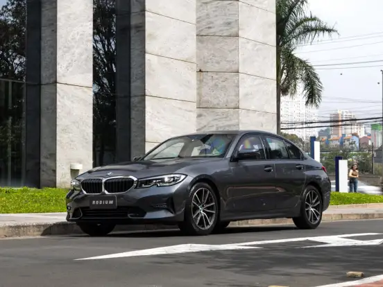 BMW-320i-2.0 16V TURBO GASOLINA SPORT AUTOMÁTICO BMW-320i-2019