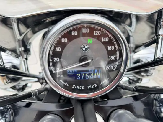 BMW-R 18 BMW-R 18-2023