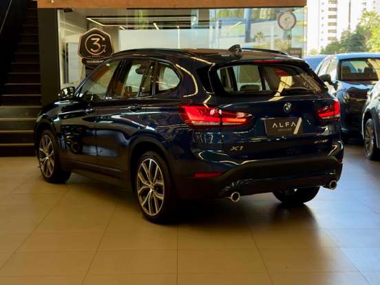 BMW-X1-2.0 16V TURBO ACTIVEFLEX SDRIVE20I GP PLUS 4P AUTOMÁTICO BMW-X1-2022
