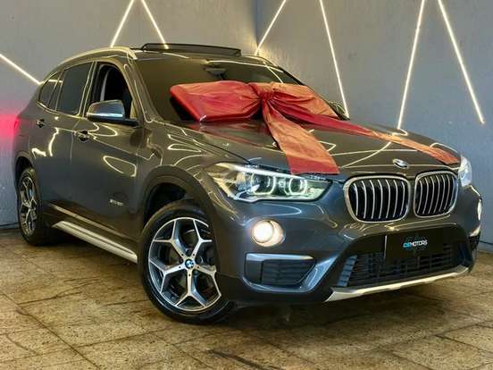 BMW-X1-2.0 16V TURBO ACTIVEFLEX SDRIVE20I X-LINE 4P AUTOMÁTICO BMW-X1-2017