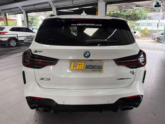 BMW-X3-2021