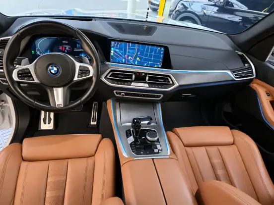 BMW-X5-3.0 I6 TURBO HÍBRIDO XDRIVE45E M SPORT AUTOMÁTICO BMW-X5-2021