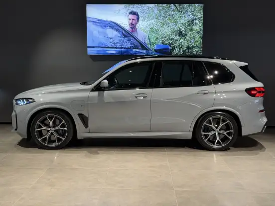 BMW-X5-3.0 I6 TURBO HÍBRIDO XDRIVE50E M SPORT AUTOMÁTICO BMW-X5-2025
