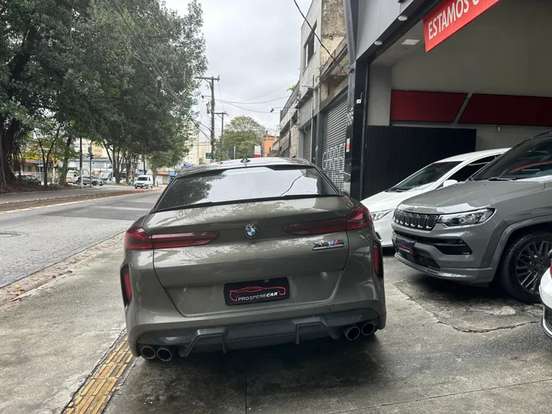 BMW-X6-2022