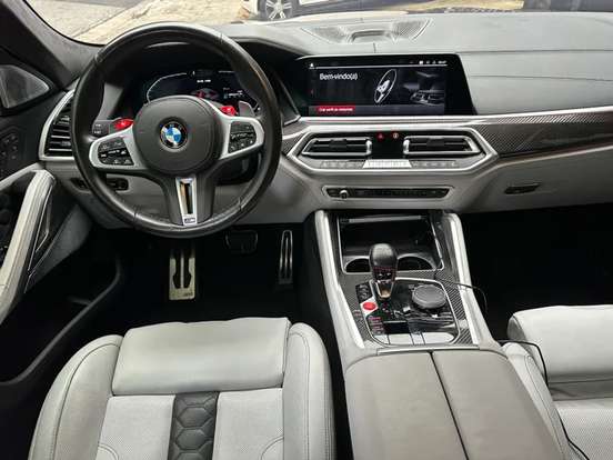 BMW-X6-2022