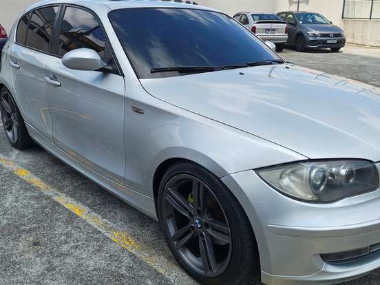 BMW-120i-2.0 HATCH 16V GASOLINA 4P AUTOMÁTICO BMW-120i-2007