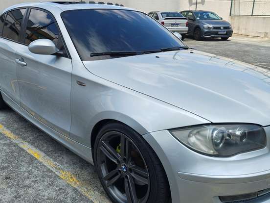 BMW-120i-2.0 HATCH 16V GASOLINA 4P AUTOMÁTICO BMW-120i-2007