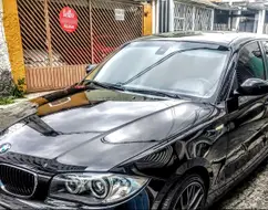 BMW 120i 2.0 TOP HATCH 16V GASOLINA 4P AUTOMÁTICO BMW 120i 2.0 TOP HATCH 16V GASOLINA 4P AUTOMÁTICO