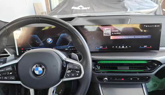 BMW-320i-2024