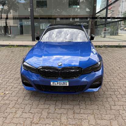 BMW-320i-2021