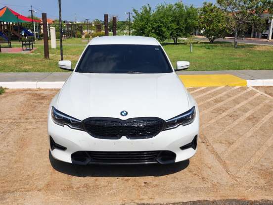 BMW-320i-2.0 16V TURBO GASOLINA SPORT AUTOMÁTICO BMW-320i-2019