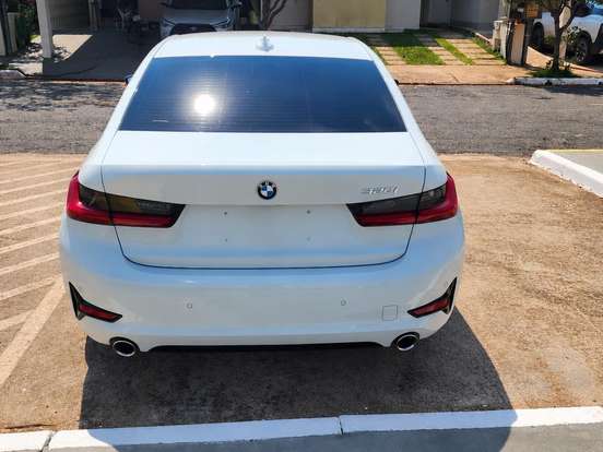 BMW-320i-2.0 16V TURBO GASOLINA SPORT AUTOMÁTICO BMW-320i-2019