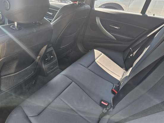 BMW-320i-2.0 SPORT GP 16V TURBO ACTIVE FLEX 4P AUTOMÁTICO BMW-320i-2015