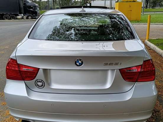 BMW-325i-2.5 SEDAN 24V GASOLINA 4P AUTOMÁTICO BMW-325i-2011