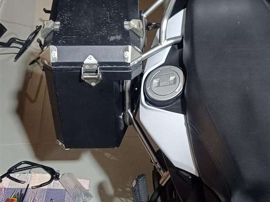 BMW-F 800 GS BMW-F 800 GS-2015