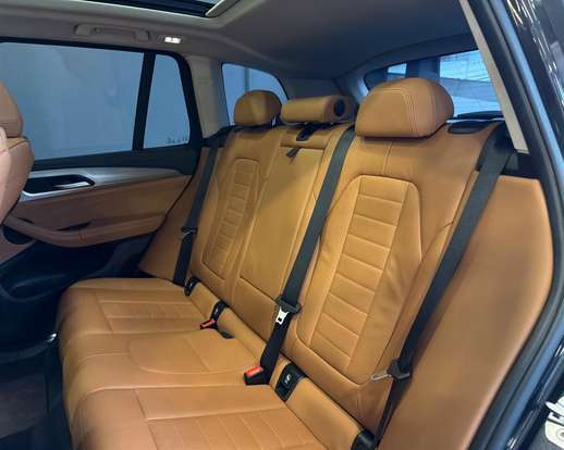 BMW-X3-2020
