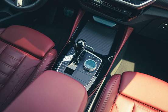 BMW-X4-2023