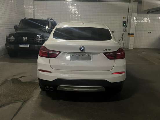 BMW-X4-2.0 28I X LINE 4X4 16V TURBO GASOLINA 4P AUTOMÁTICO BMW-X4-2015