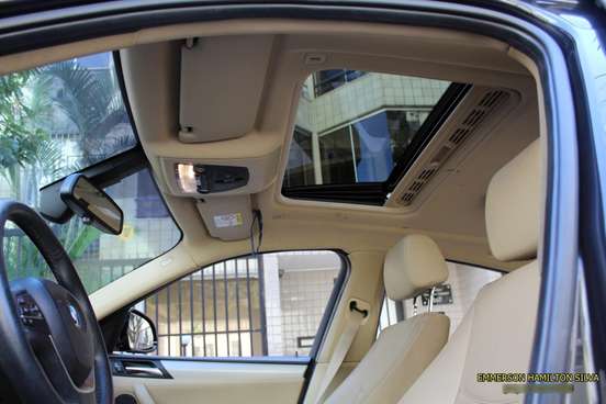 BMW-X4-2016