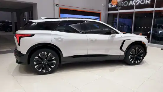 CHEVROLET-BLAZER EV-2024